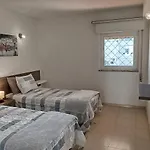 Amazing Oura Apartmán